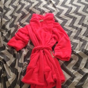 Victoria secrets PINK fluffy robe.